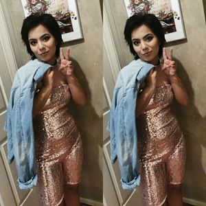 Kylie Jenner Birthday suit